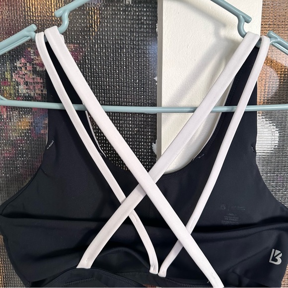 Buffbunny Cancelled Sports Bra Cross Back Scoop Neck Athleisure - Picture 5 of 5